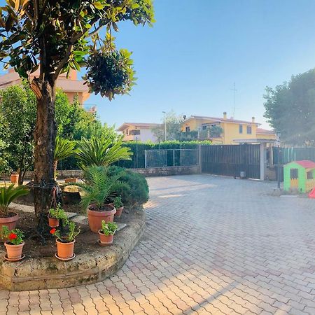 Hotel 32 Ciampino Exterior foto